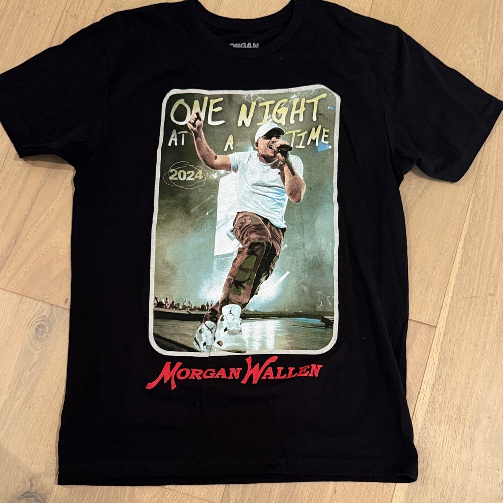 NWOT Morgan Wallen Black Graphic Tee